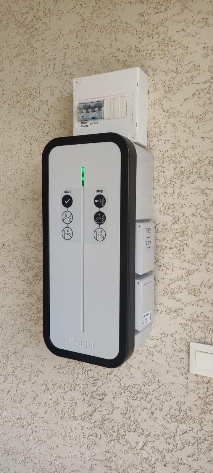 Installation de borne de recharge électrique La Réunion